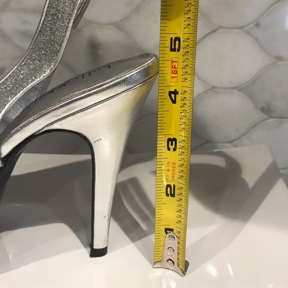 Kelly & Katie Silver Sparkle peep-toe heels - Picture 9 of 10